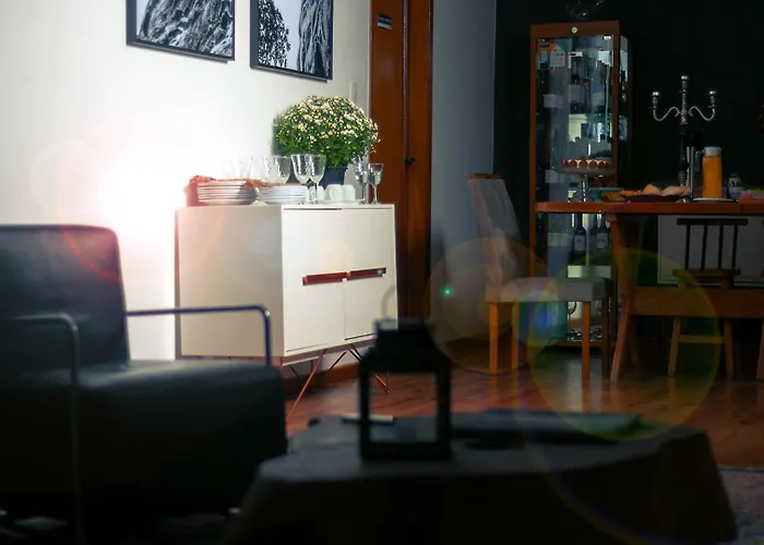 Urbanature Filme & Arte - Comfort Hostel Brooklin